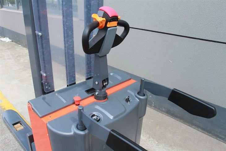 CL15E Series, Full Electric Reach Stacker, Forklift Stand-on Wheel Pallet Stacker With Folding Pedal