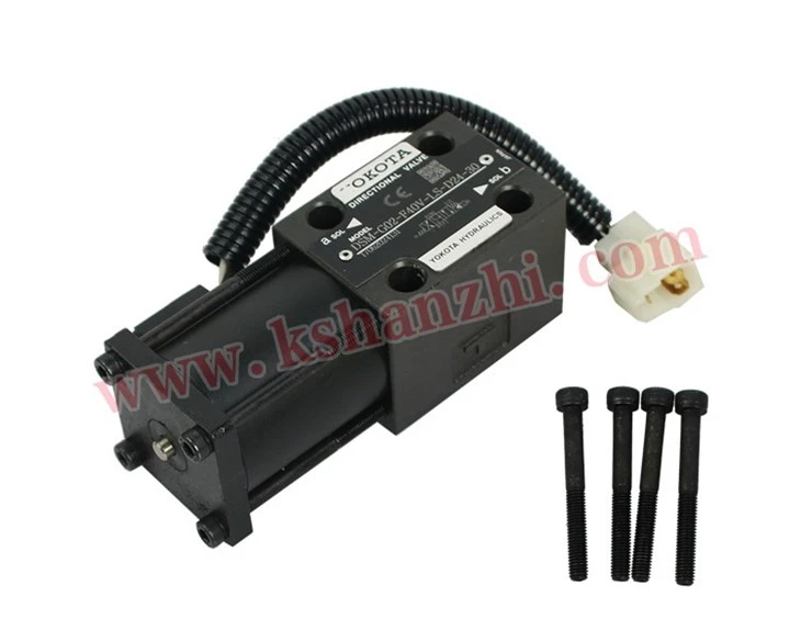 Hanzhi Forklift Parts 3EC-15-38710 Solenoid Valve 24V for Komatsu Forklift